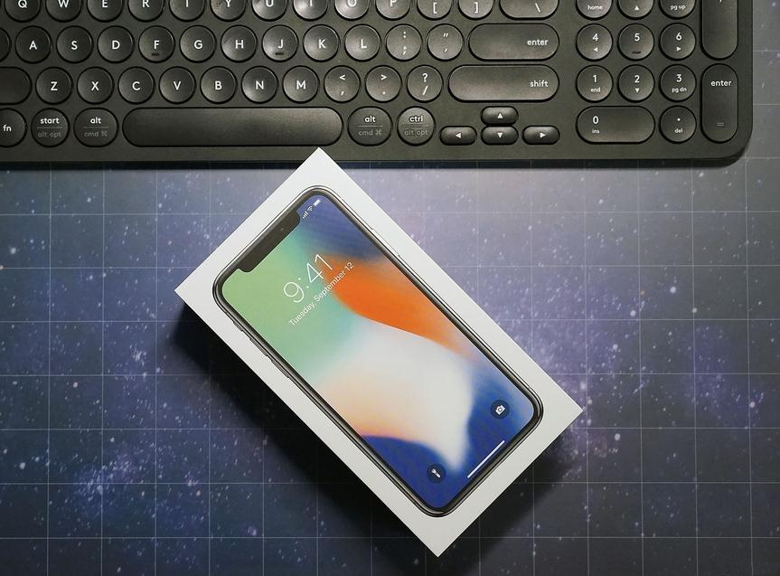 全新设计!美人痣全面屏现身