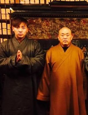 释小龙黑道背景曝光,成龙都不敢惹,向华强都要