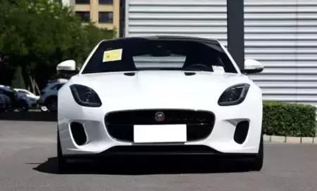 捷豹终于露出微笑，这车销量吊打保时捷，60万带4根管，比911拉风