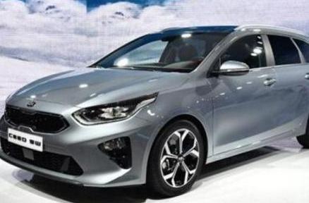 起亚终于推旅行车了！外形帅气，1650L超大储物空间，10万很划算