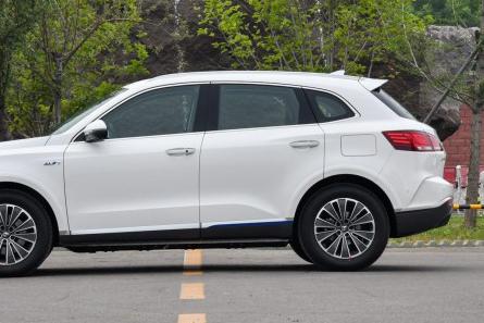 撕掉车头的“德国标”，这辆宝沃还值35.88万起吗？