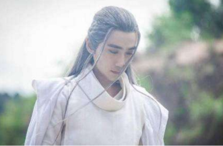 张艺谋新剧《遮天》将拍,男主非他莫名,看完颜