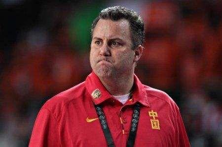 男篮历届主帅年薪排行:洋帅个个拿百万,宫鲁鸣