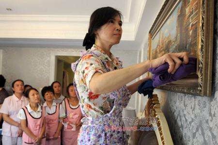 菲媒称中国将开放雇佣菲佣,月薪高达1.3万元,此