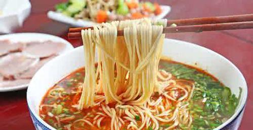 拉面要用什么面粉