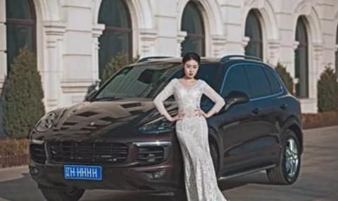 表弟买了二手卡宴，不久后发现后座有异味，车商：前车主是女司机