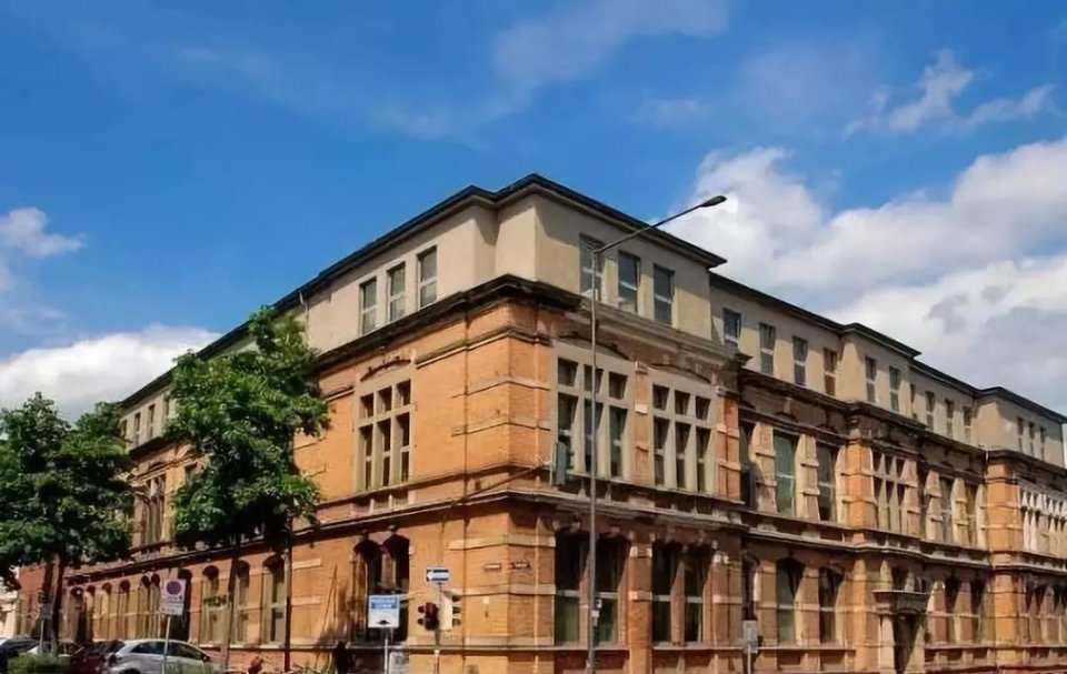 就业率99%的国外大学,只要高中毕业就能申请