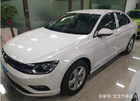 小号CC又降3万，大掀背比速腾帅气，售11万起，帕萨特害怕了