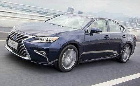 全新雷克萨斯ES即将上市，颜值爆表，40万尊享100万的逼格
