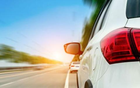 经销商上市公司净利润平均暴增超70% 金融业务成盈利大头