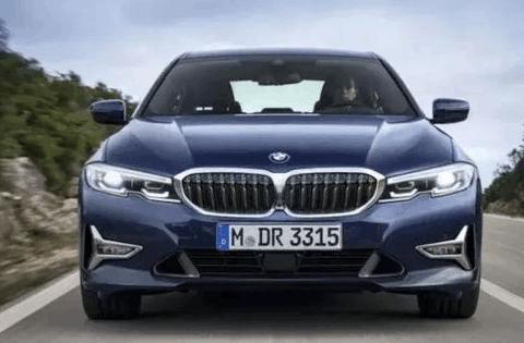 30万买小号7系? 宝马3系这么玩, 奔驰奥迪要靠边站了