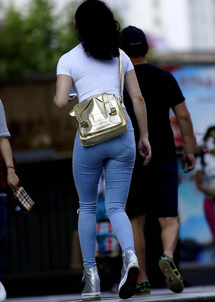 都快崩