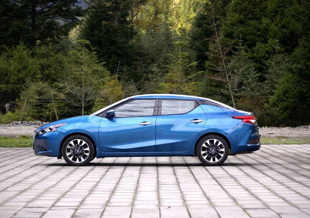 日产最失败的一车, 声称吊打朗逸, 设计前卫超宝马, 仍然无人问津