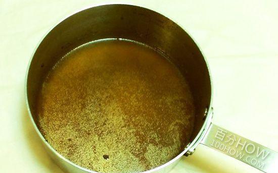怎么用白醋清洗烧焦的不锈钢锅?