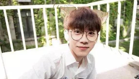 继某平台整改后,抖音推新功能,费启鸣转娱乐圈