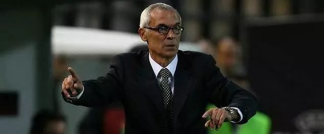 32强32帅,年薪最高是最低20倍!