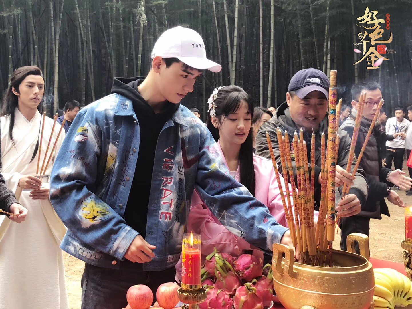 由上海酷影文化传媒有限公司、龙果映画、火凤