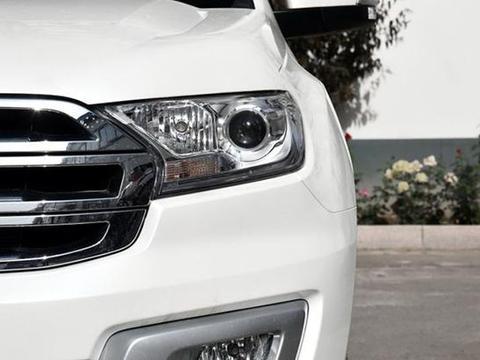 越野硬派SUV，外观比汉兰达霸气，非承载式车身，2.0T动力强劲