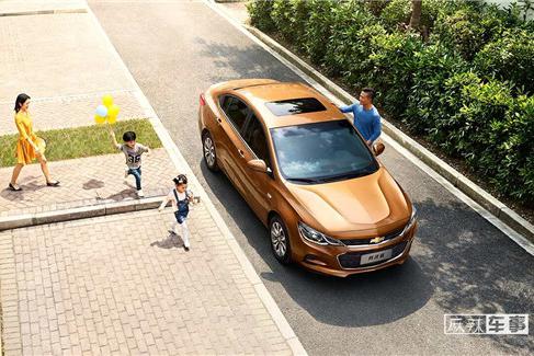 雪佛兰科沃兹VS大众捷达，你选“小鲜肉”还是“老腊肉”？