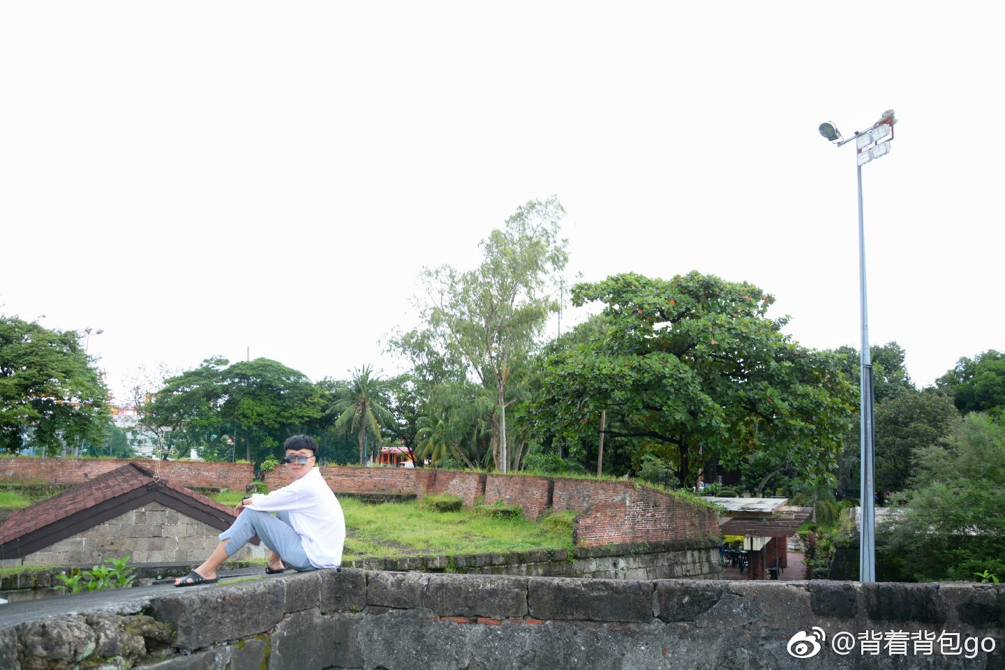 马尼拉适合作为一个中转的目的地,大部分的景