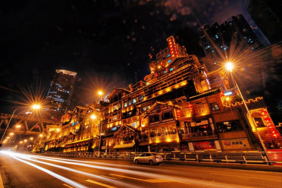 抖音带火的三个城市,人气都格外的火爆,对此你