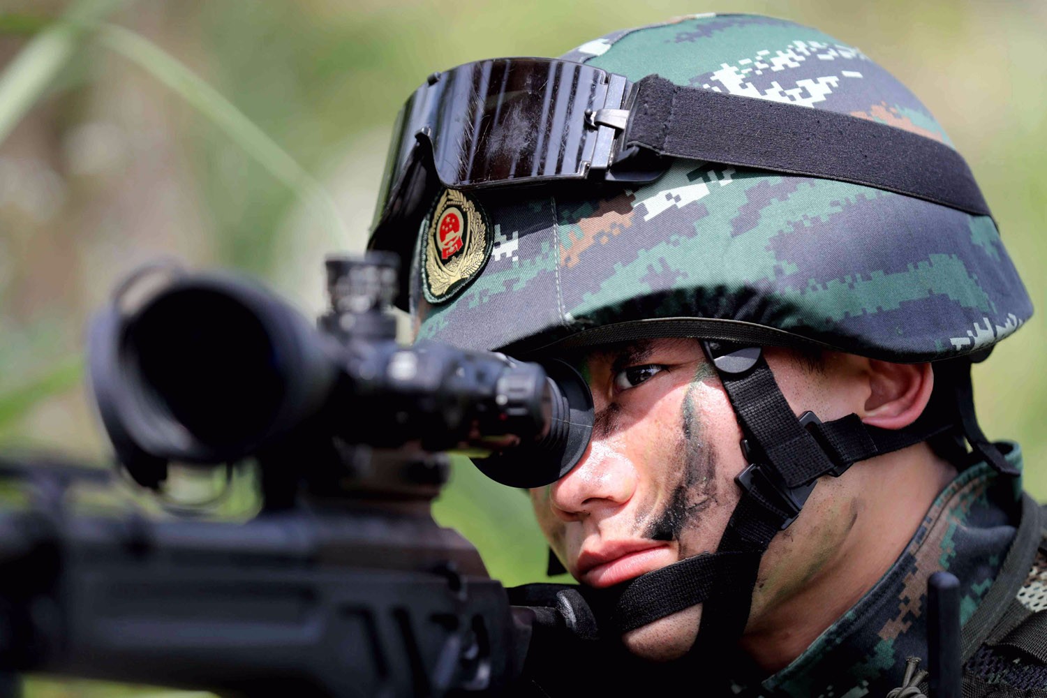 奥运会神枪手对决部队狙击手 谁才是真正的枪王之王