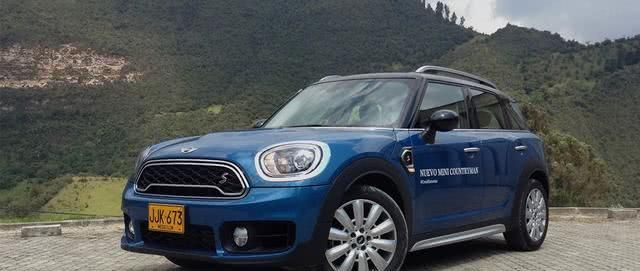 引领时尚的潮流：MINI Countryman Cooper S AT