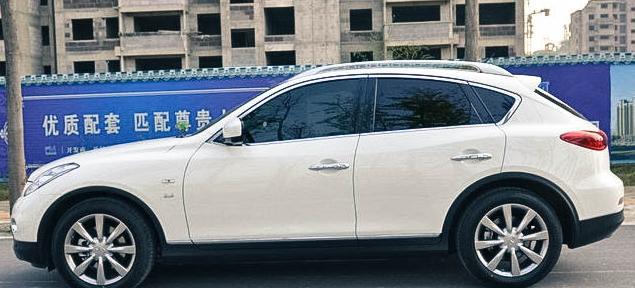 不是一般的酷，英菲尼迪QX50两驱尊雅提车作业，以供车友参考