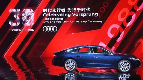 坐拥500万用户的豪华品牌,比奔驰还懂中国人,