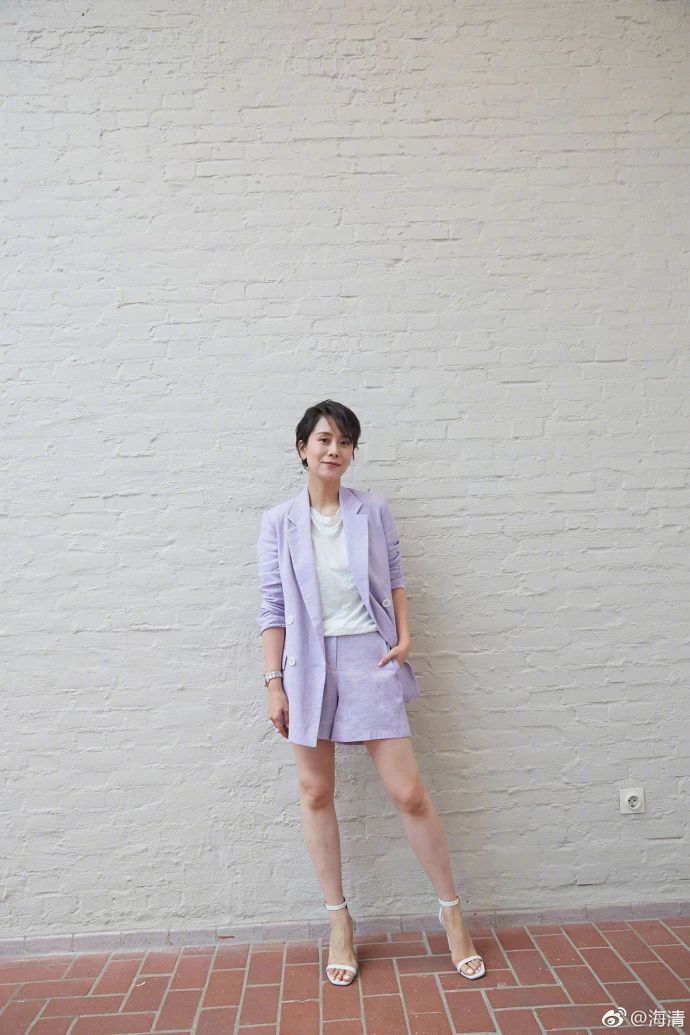 本以为海清短发媲美梁咏琪,没想到刘涛这造型,诠释的刚刚好!