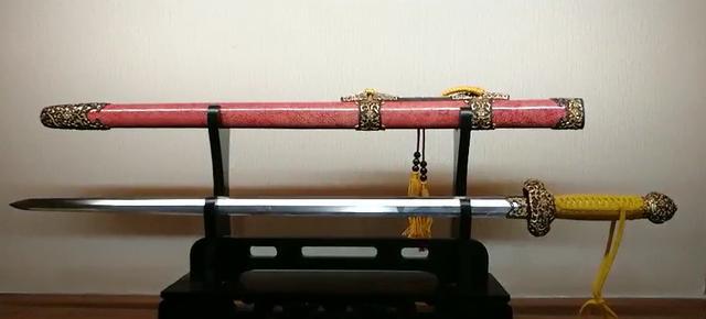 气贯长虹,剑破九霄--贯霄剑赏析