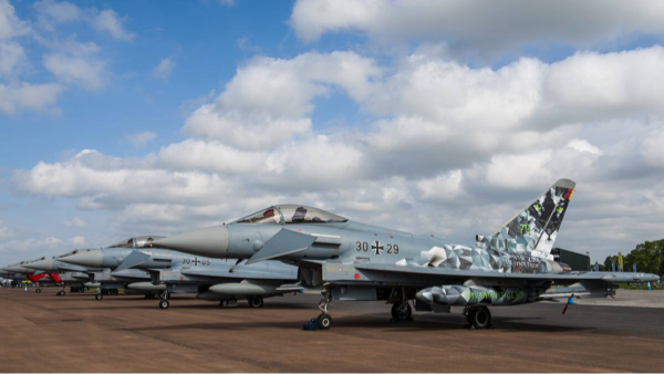 为何德国军事实力差还成了欧盟的领导者?不是