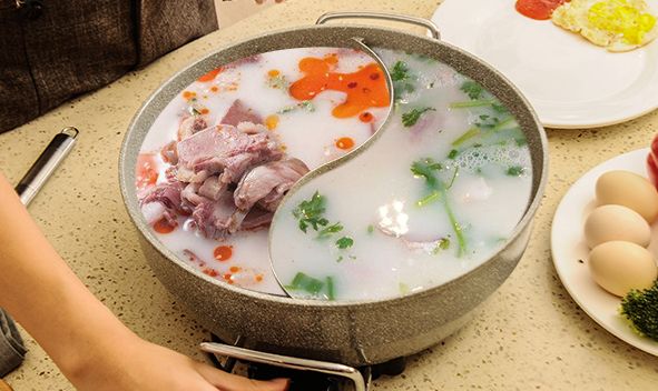 冬日必备的火锅大餐,在家这样做省事又健康瘦脸胶带坏处图片