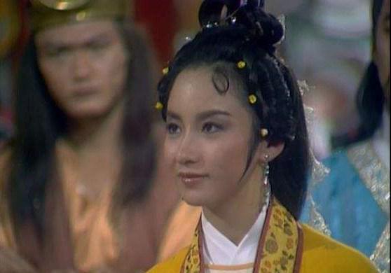 五个版本“黄衫女子”，刘诗诗仙气，最美的她一辈子就演这个角色