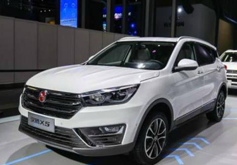 SUV哪家强，最任性国产SUV亮相，车标神似法拉利