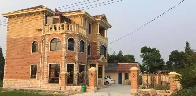 浙江农村自建房, 40万建毛坯, 50万做装修, 房美