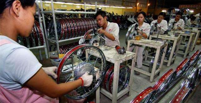 越南革新开放也30多年了,为何GDP才广西的一