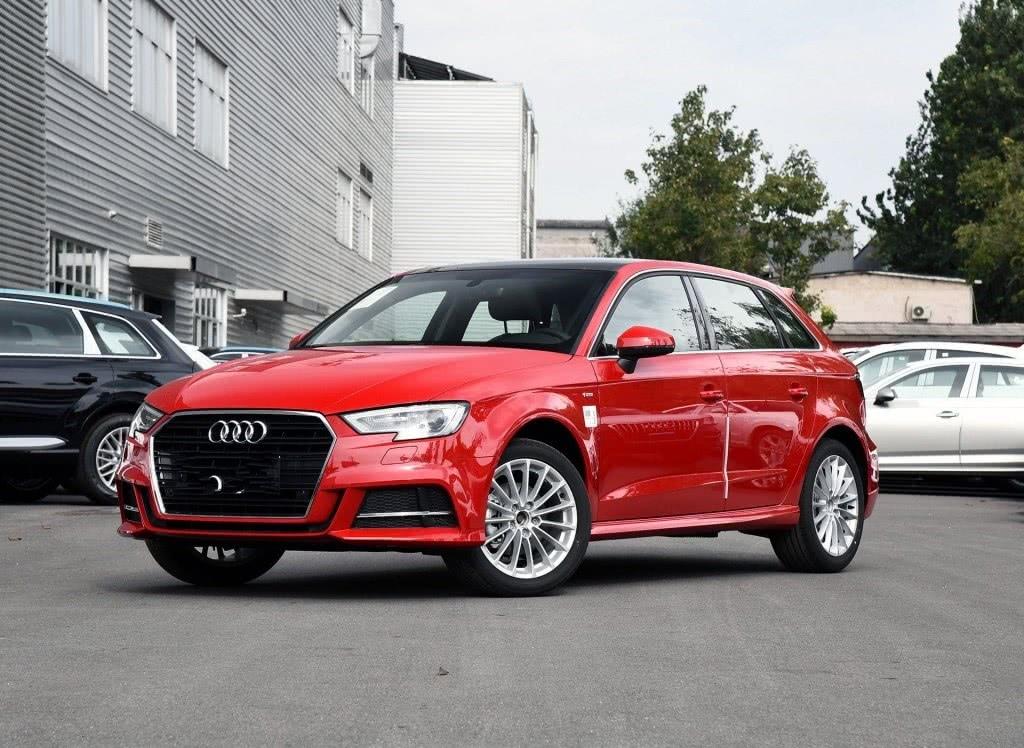 买宝马X1后悔了！奥迪新车比GLA骚气，配1.4T6DCT，19万起！