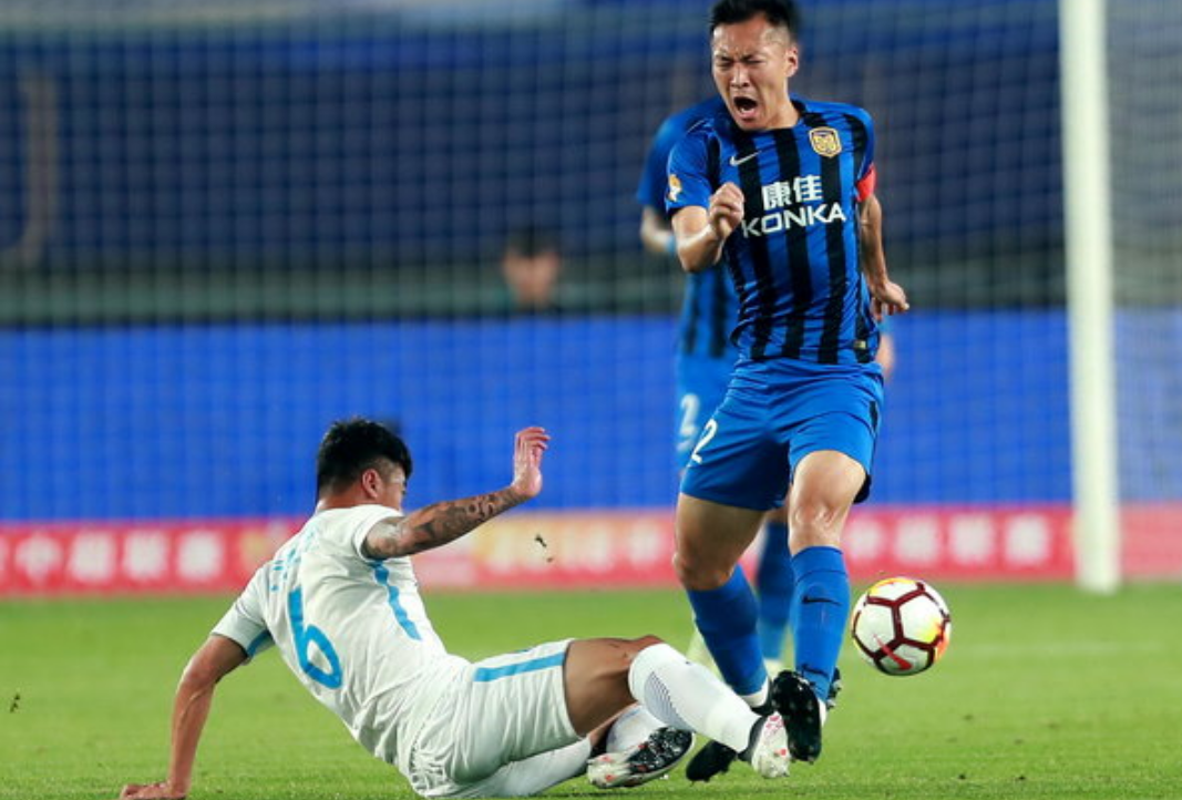 中超第十轮江苏苏宁1:0大连一方,黄紫昌进球,升