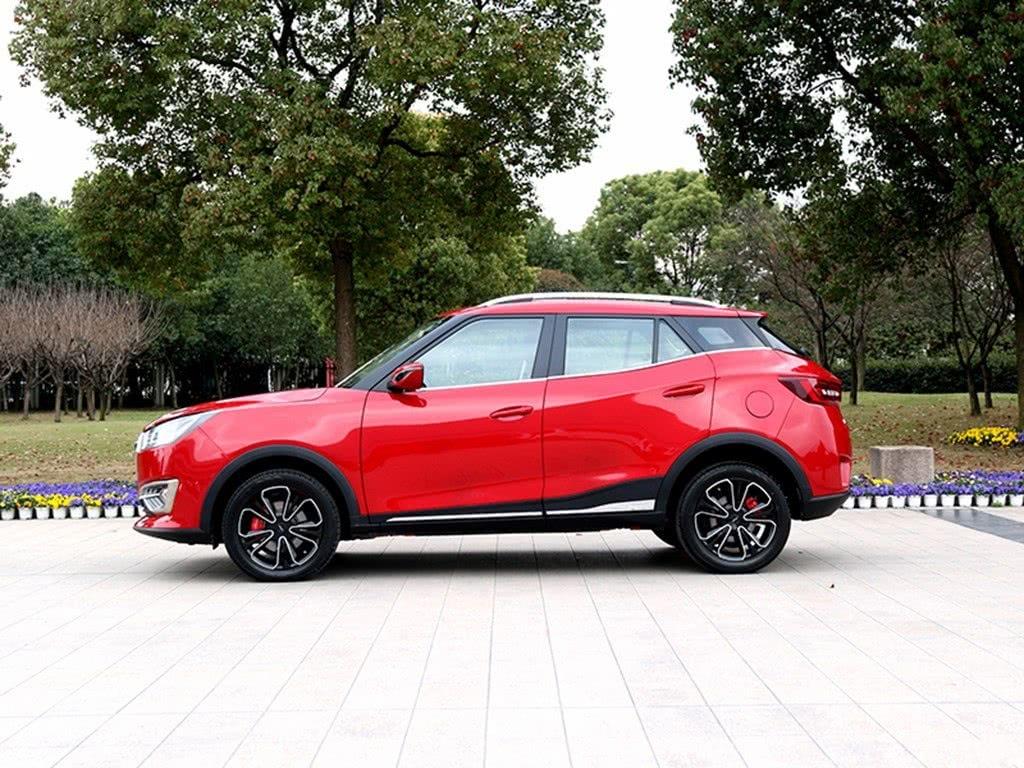 不给远景X3留活路！新车配1.5L＋CVT，造型比荣放霸气，仅6万起