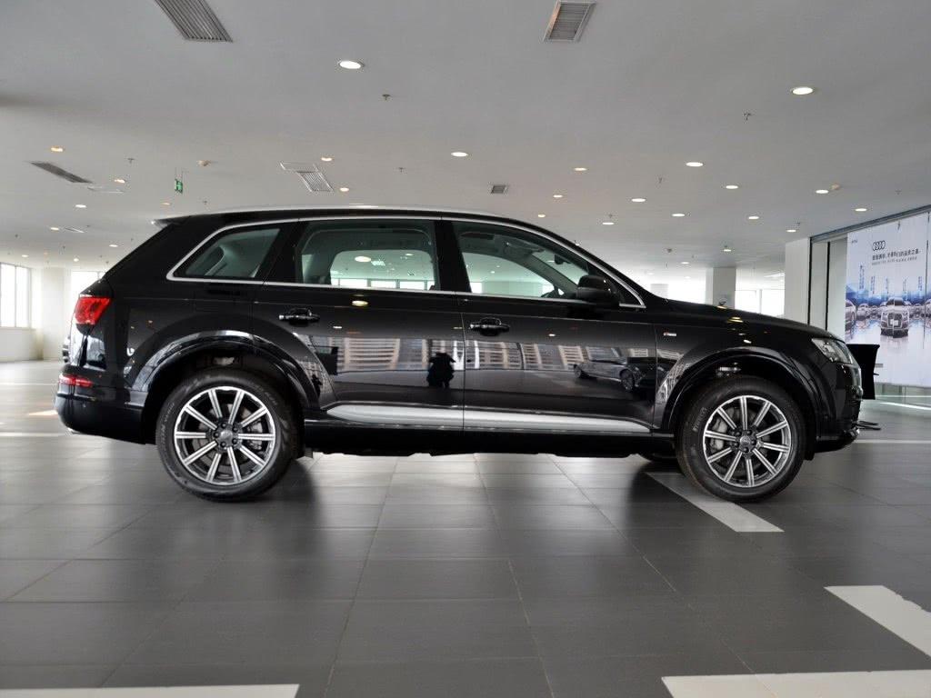 80万买啥途锐！这台车顶配跌破77万，配3.0T＋V6，加速6.2秒！