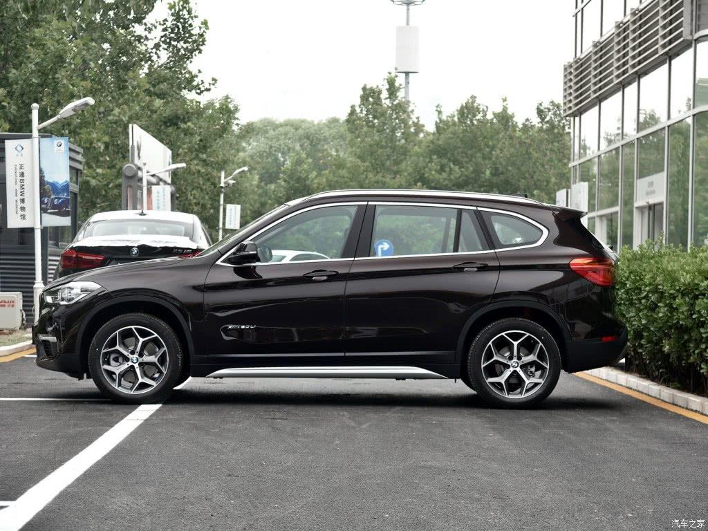 车重1.6吨，轴距2.78米，配1.5T＋L3油耗6.1，奥迪Q3要卖不动了