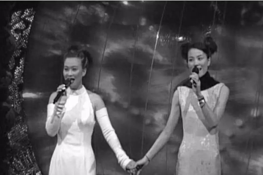 北京1998,我很怀念她|天安门|王菲|仪式感_新浪新闻