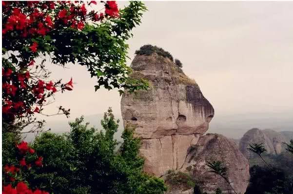 河源高铁东站鸟瞰图,全国最美的高铁站