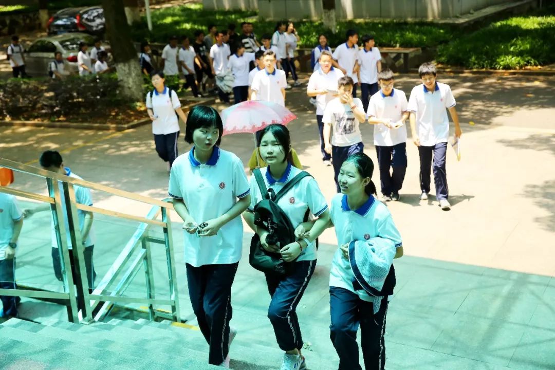 这些长沙县一中人的专属时光 向永不落幕的青春致敬!