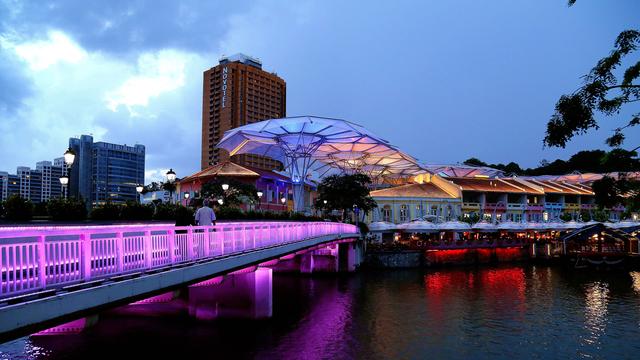 我国修建一条的高铁,途径6省,总投资4000亿元