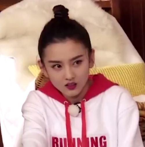 还有比厌世脸更酷的高级颜?宋祖儿白敬亭仅凭