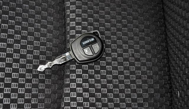 5万元二手三厢车,最省油的1.6排量,懂他的人