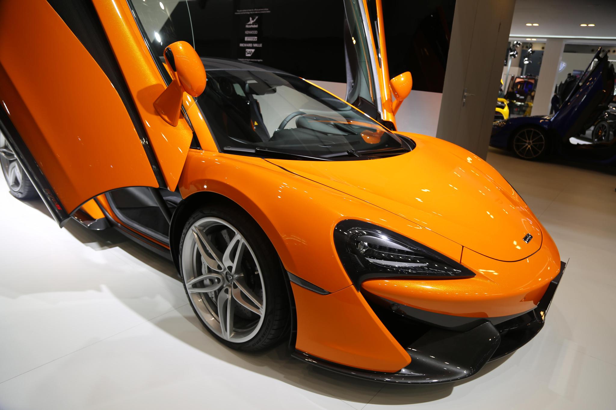迈凯伦570S Coupe超跑,惊艳亮相2018广州国际车展!