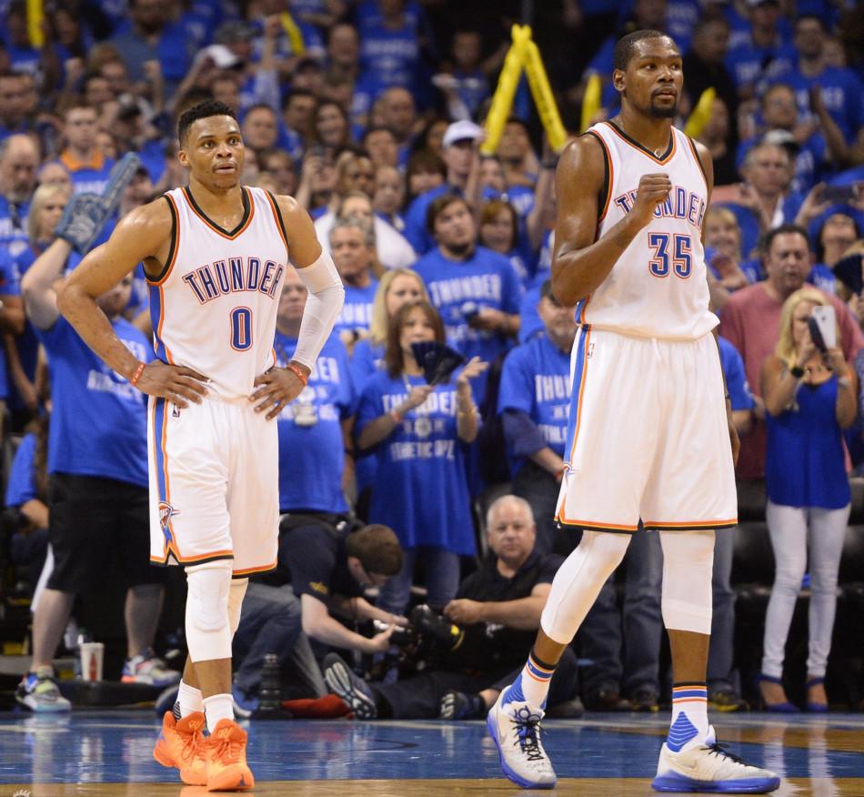 从杜兰特生涯NBA揭幕日表现看 为什么两次抢